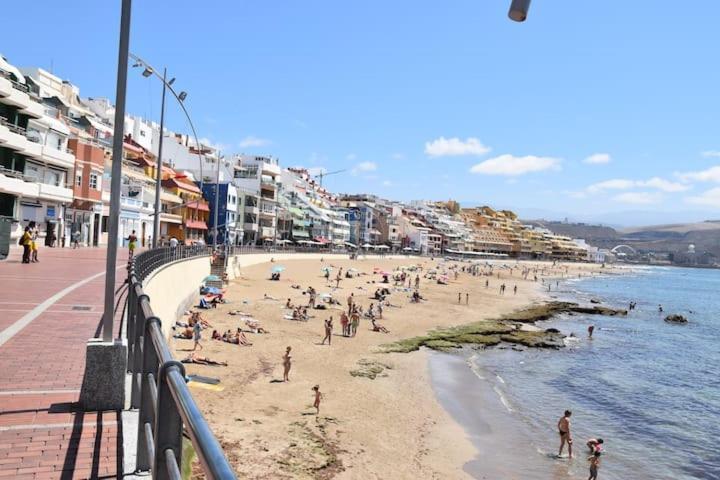 Green Water At The Beach Apartman Las Palmas de Gran Canaria Kültér fotó